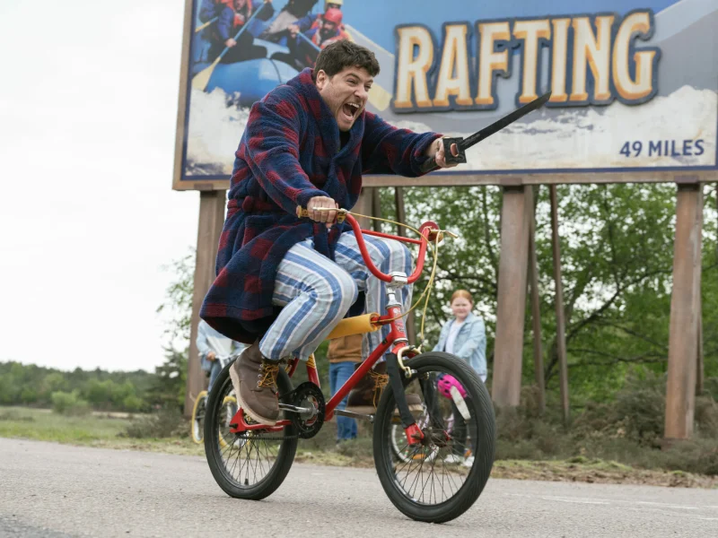 Кадр 2 из Наклз<span data-season=